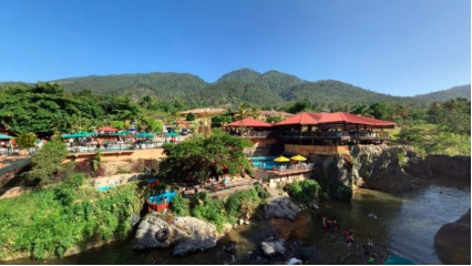 Jarabacoa River Club & Resort